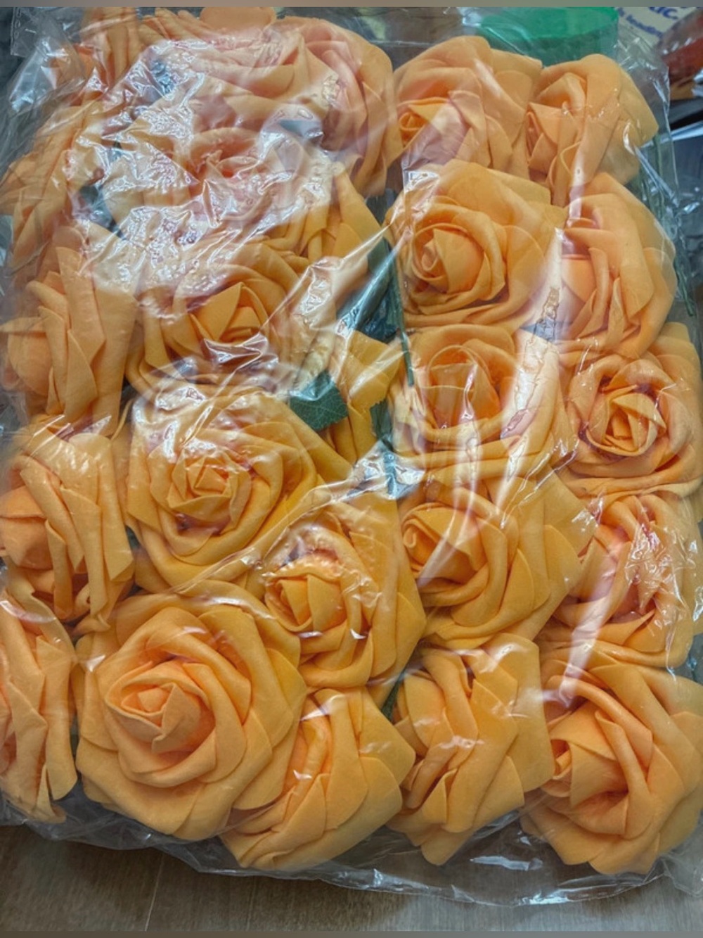 25 orange roses new